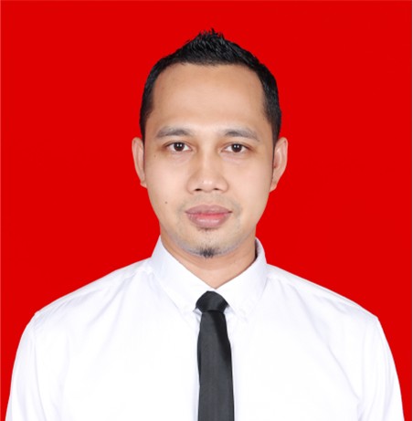 Ikmal Sese, S.H.
